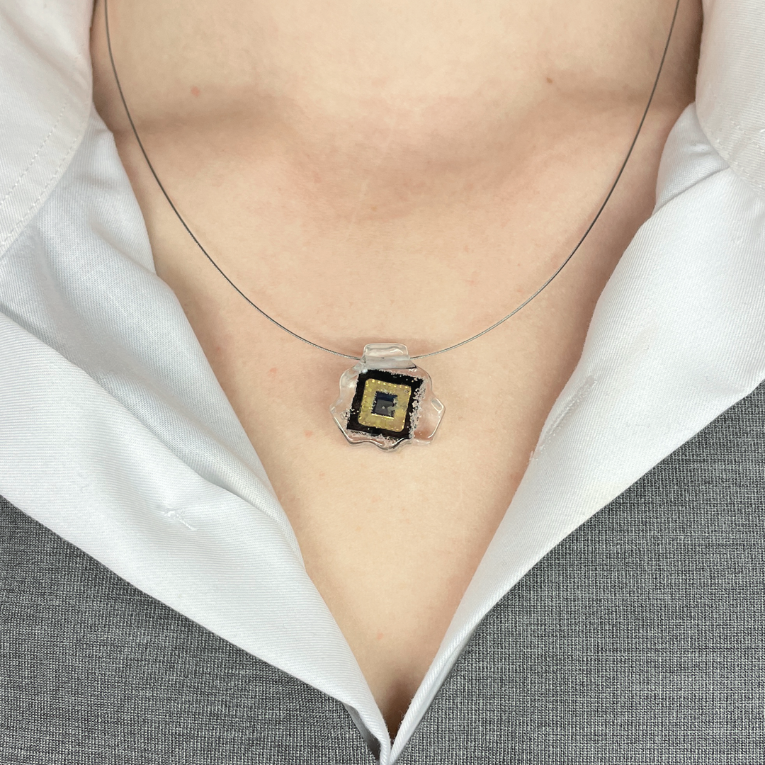 CKT-C-005 | Necklace | Computer heart