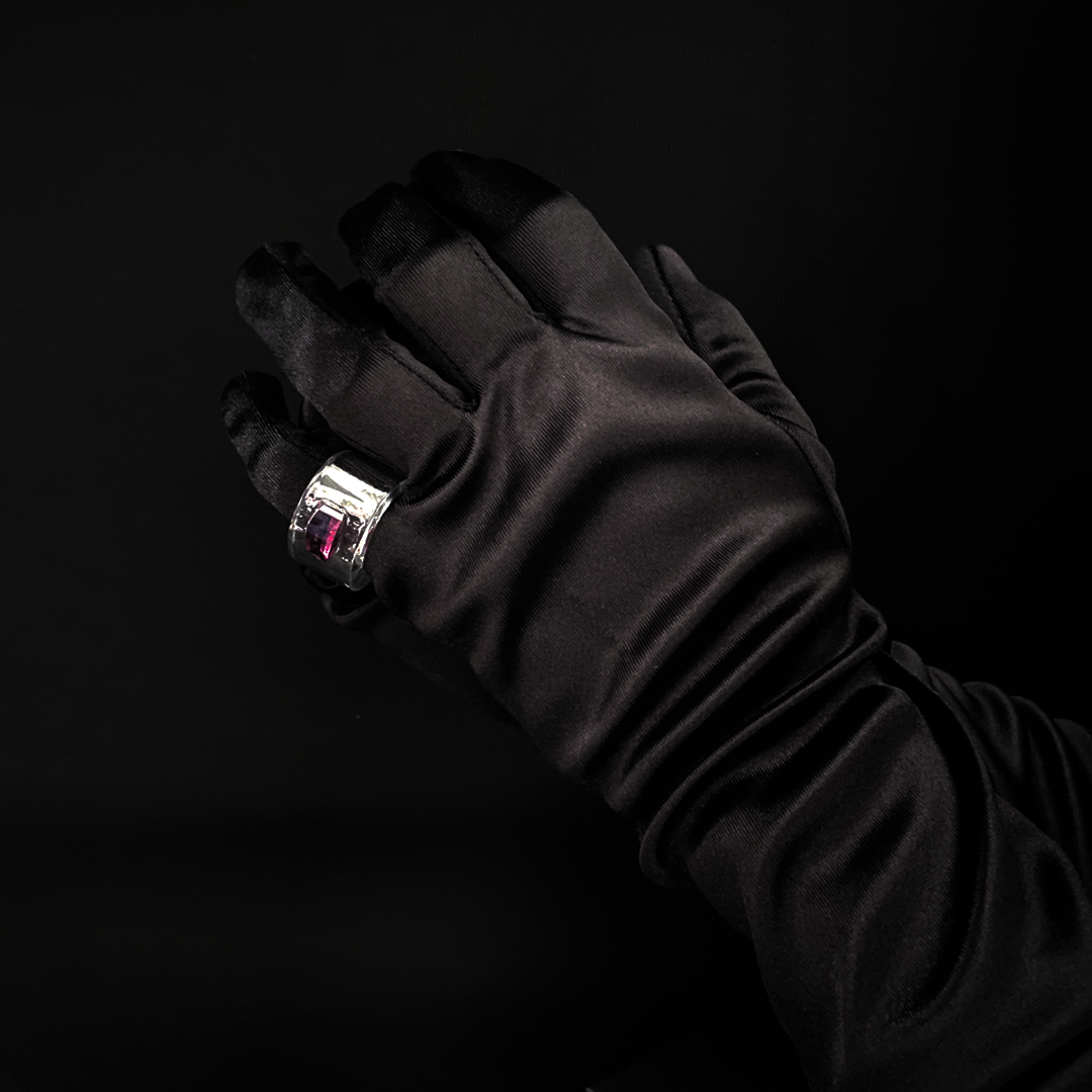 Ring | Rhodolite Moon