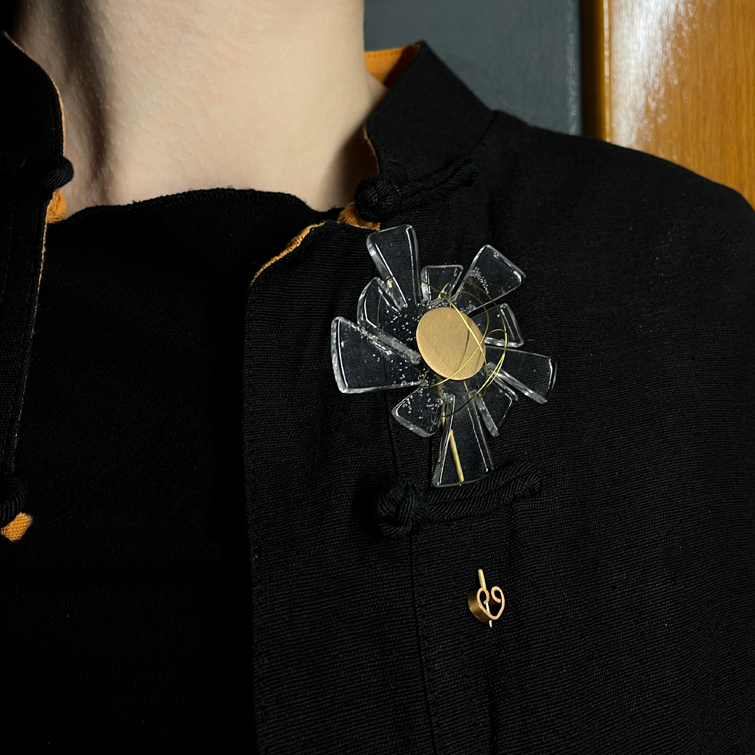 Brooch | Sun Star Planets